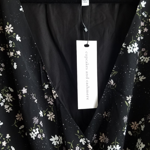 SOLD!!! REVOLVE | Cupcakes & Cashmere Boho Long Sleeve Romper - Picture 7 of 7